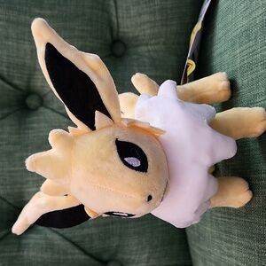 Pokemon Jolteon Plush Toy